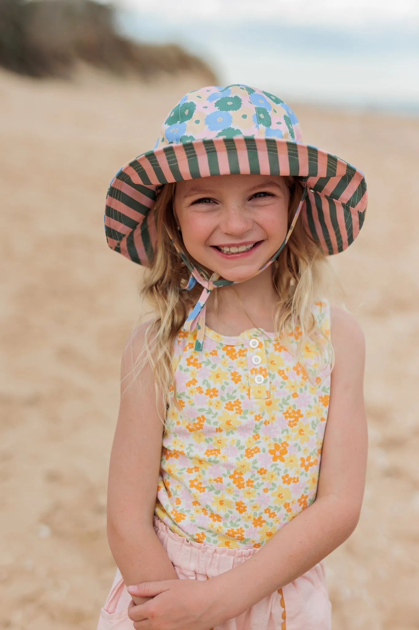 Full Bloom Wide Brim Reversible Sunhat