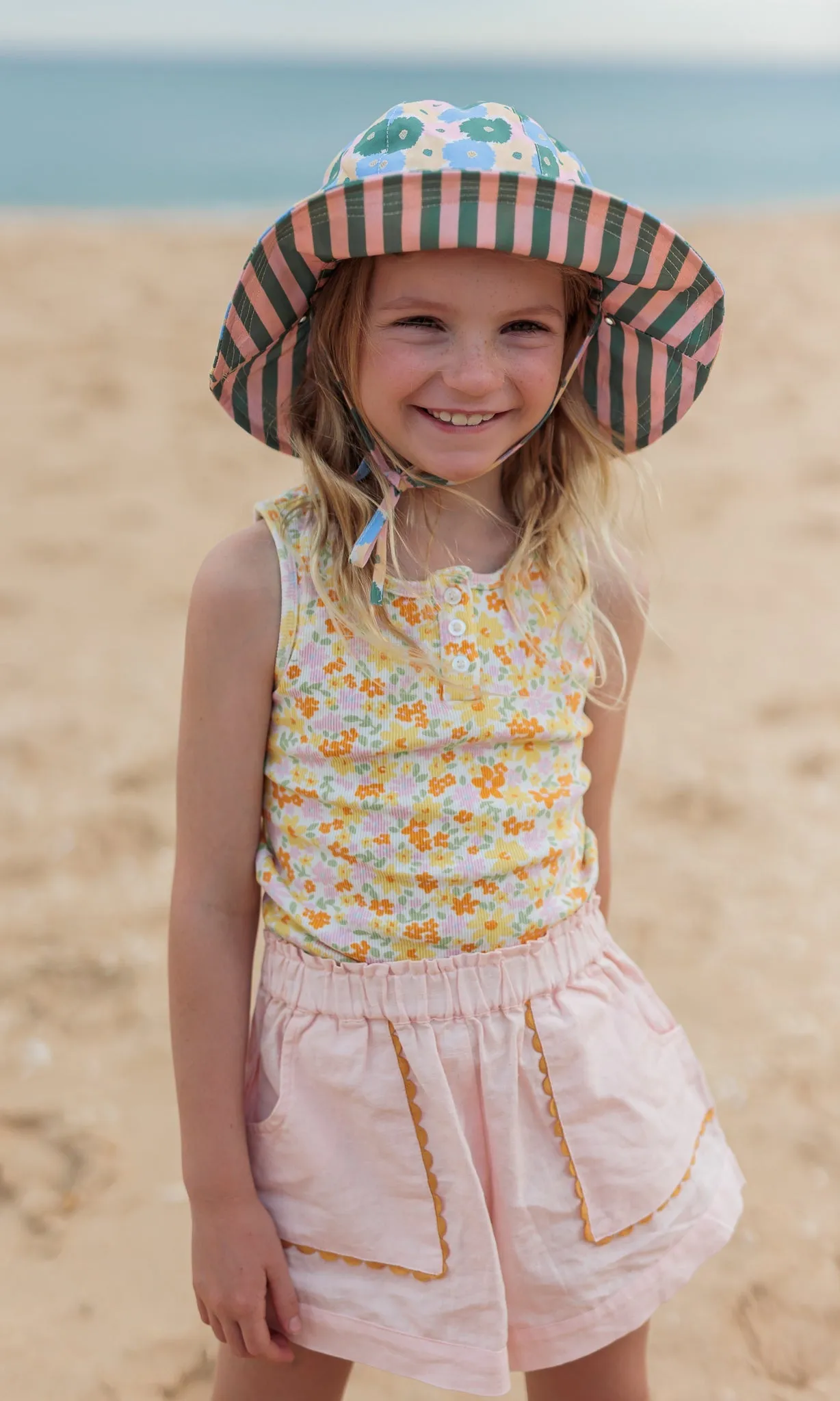 Full Bloom Wide Brim Reversible Sunhat